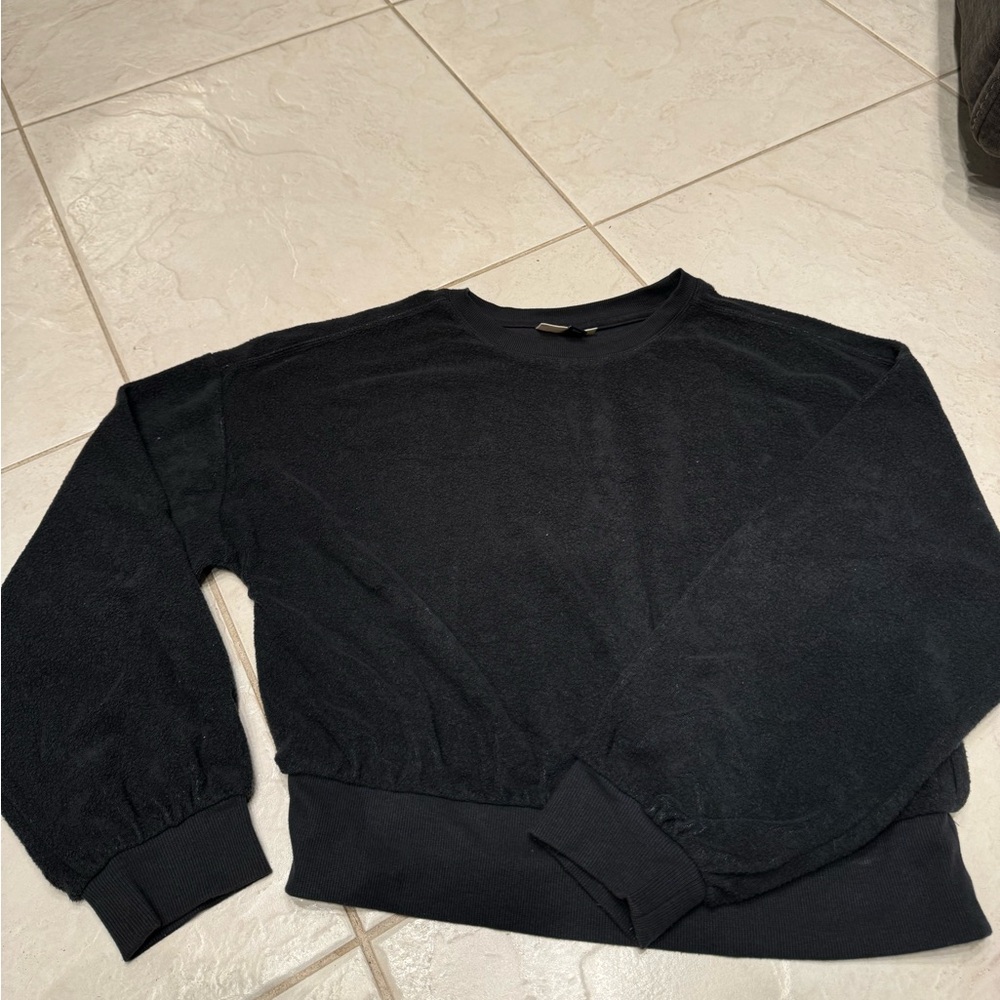 Universal Thread sweater size medium